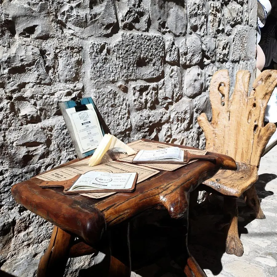 Apartment Capo Residence - Old Town - Parking Trogir