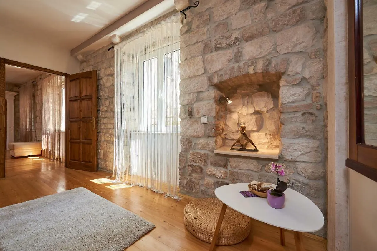 Apartment Capo Residence - Old Town - Parking Trogir