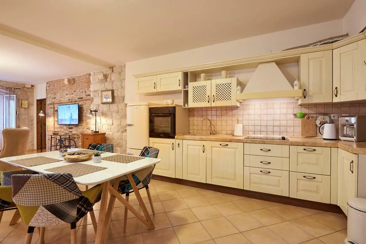 Apartment Capo Residence - Old Town - Parking Trogir Horvátország