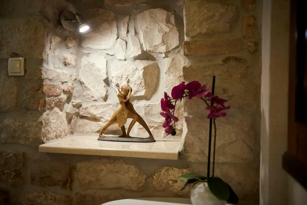 Apartment Capo Residence - Old Town - Parking Trogir